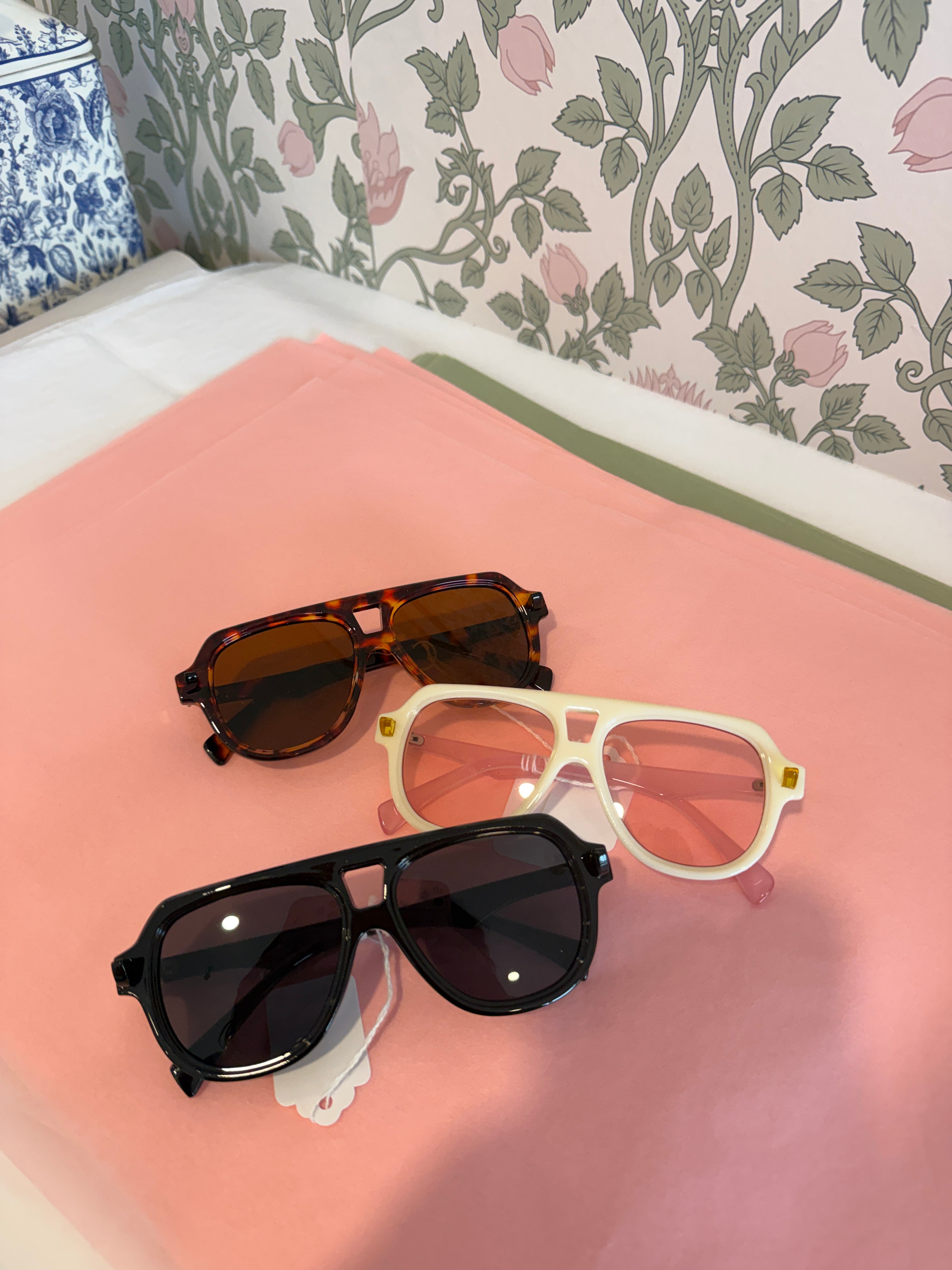 Regular Sunnies