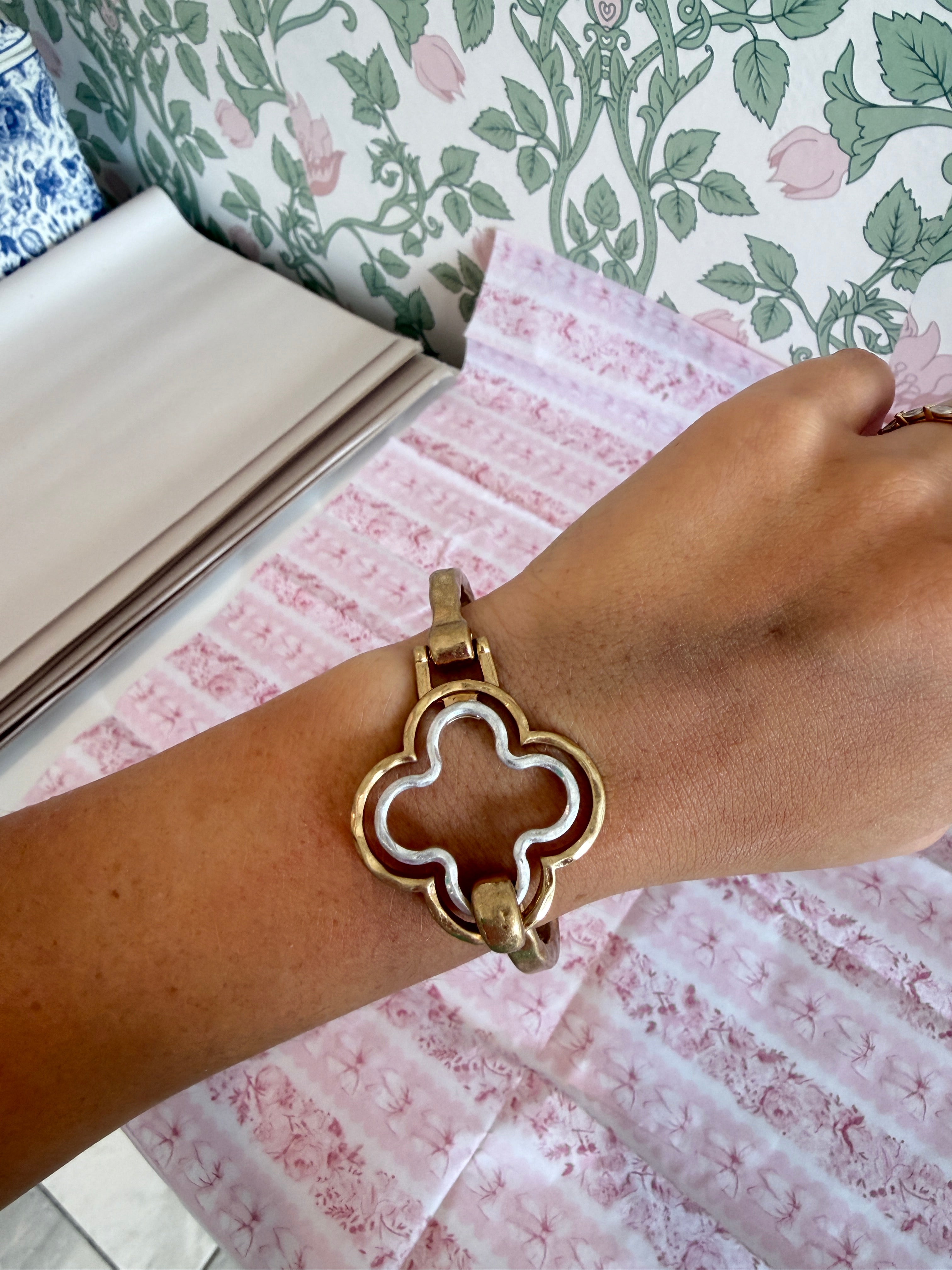 Clover Cuff